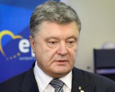 Порошенко сказав, хто привів Україну до безвізу
