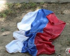 Держдеп США поглумився над прапором Росії (відео)