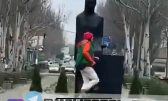 Неадекват, фото: скриншот из видео