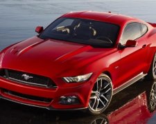 Ford випустить новий Mustang на два роки раніше