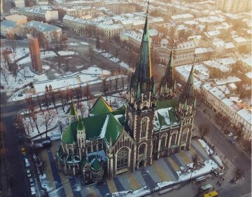 Львів'яни, ховайте парасольки і діставайте шапки: чим засмутить погода 7 грудня