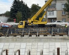 Шляхопровід у Рясному: опори готові