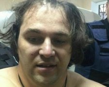 Логічно: "ксиву" дніпровського вбивці отримала його мати (відео)