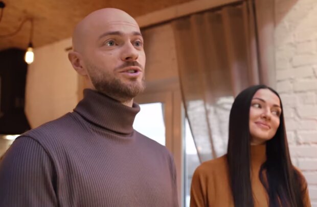 Влад Яма с женой, скрин из видео