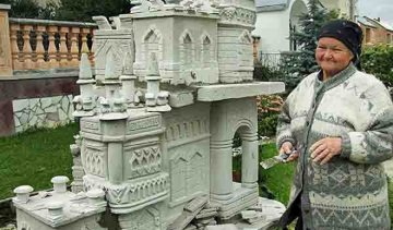 Казкові скульптури створює жителька Тернопольщини (фото)