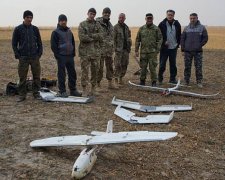 Волонтери випробували під Києвом нові безпілотники (фото)