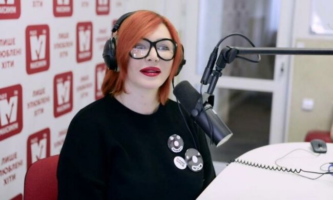 "Кислотное" фото Билык ослепило фанатов