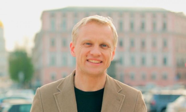 Черговий антикорупціонер попався на гарячому