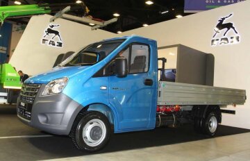 Українці почали активніше купувати російські автомобілі