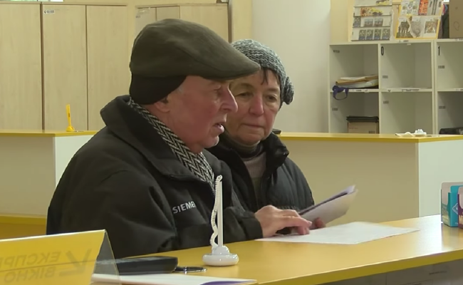 Пенсионеры. Фото: скрин youtube