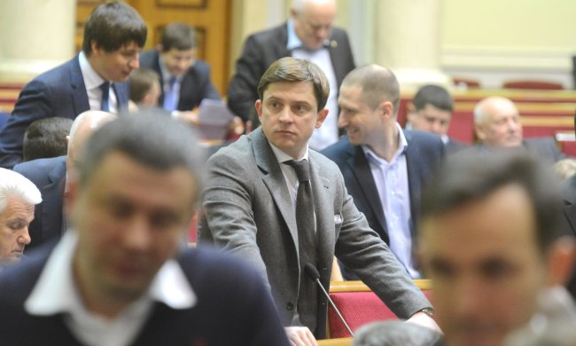 Олесь Довгий