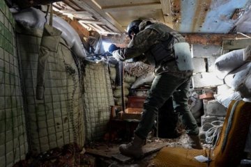 Доба в АТО: масовані обстріли й поранення ВСУ