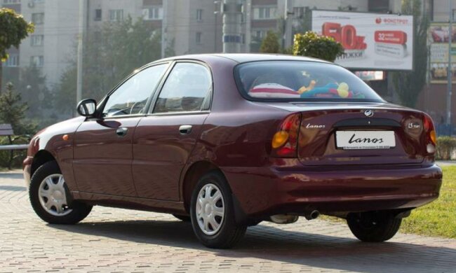 ЗАЗ наживається на українцях за рахунок росіян
