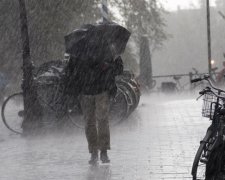 Українських водіїв попередили про погоду