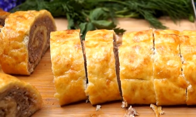 Мясной рулет с сыром, кадр из видео
