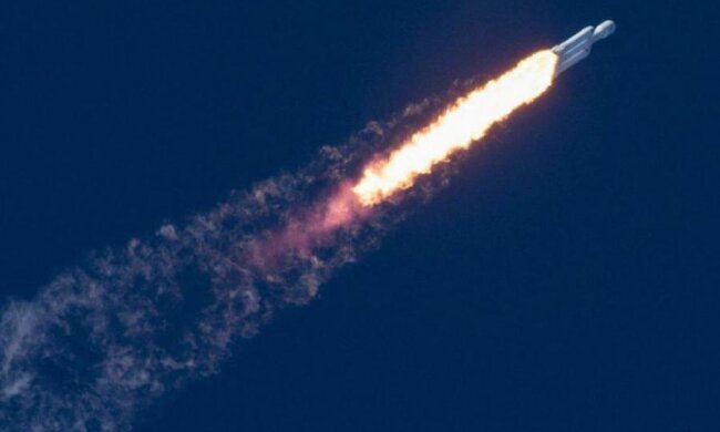 Творіння відомого генія прийняли за НЛО