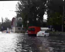 Потоп у Дніпрі, фото: скріншот з відео