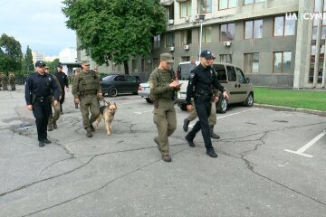 Велосипед або життя: озвірілий одесит напав на дітей з пістолетом