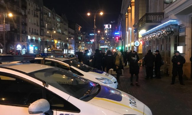 полиция возле офиса Зеленского