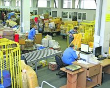 Укрпошта попередила про затримку кореспонденції
