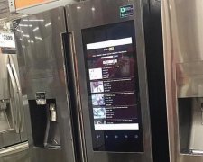 Дорослі фільми прорекламували "розумний холодильник"