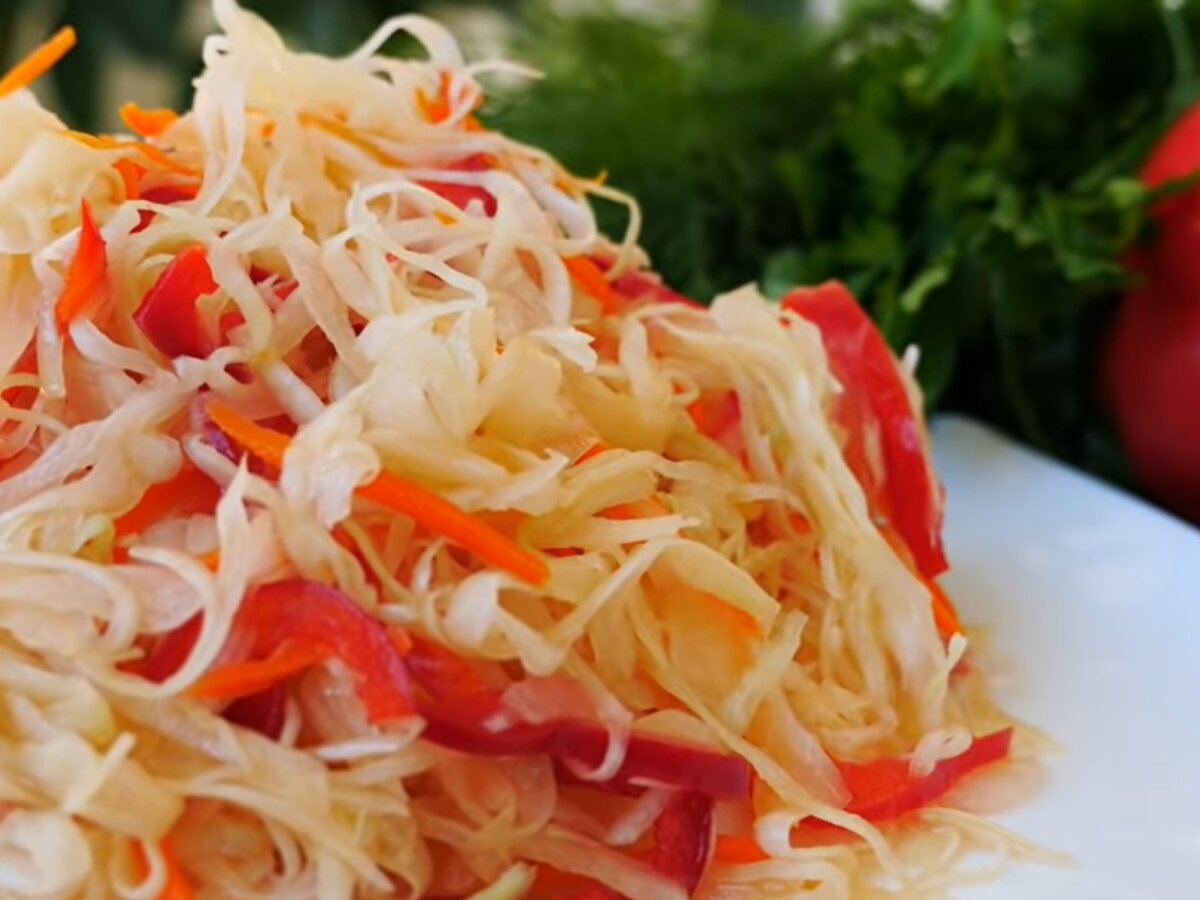 Рецепты салатов из капусты с перцем на зиму