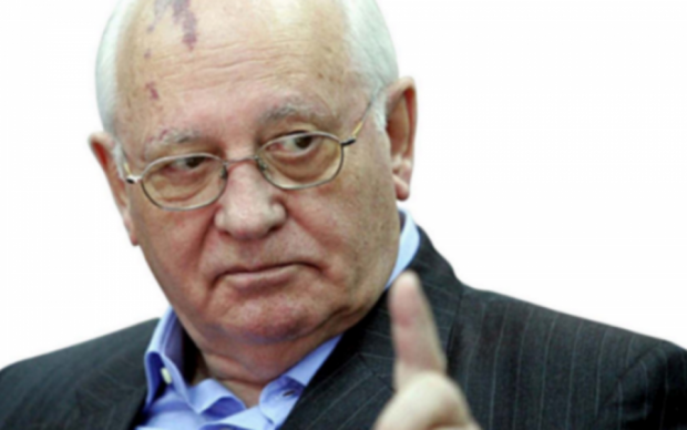 Горбачев призвал Путина успокоиться, пока не поздно
