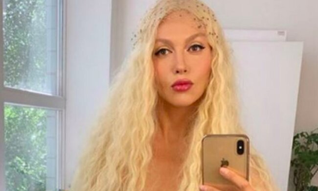 Оля Полякова, instagram.com/polyakovamusic/