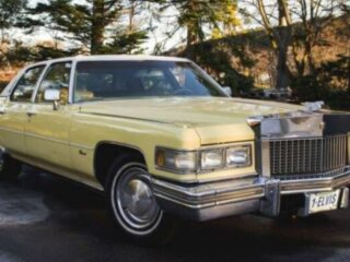 Cadillac Fleetwood Brougham