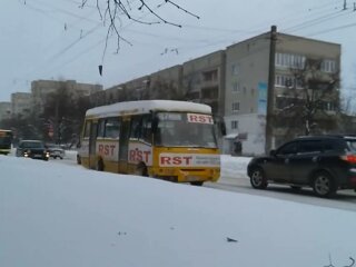 Маршрутки, фото: скріншот з відео