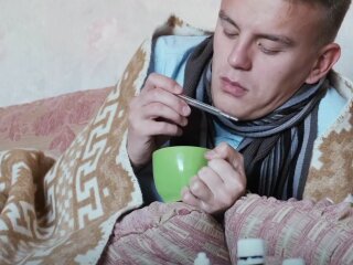 Простуда. Фото: скрин youtube