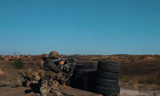 тренування полку «Азов»