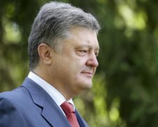 Троица 2017: президент пожелал украинцам Божьей милости