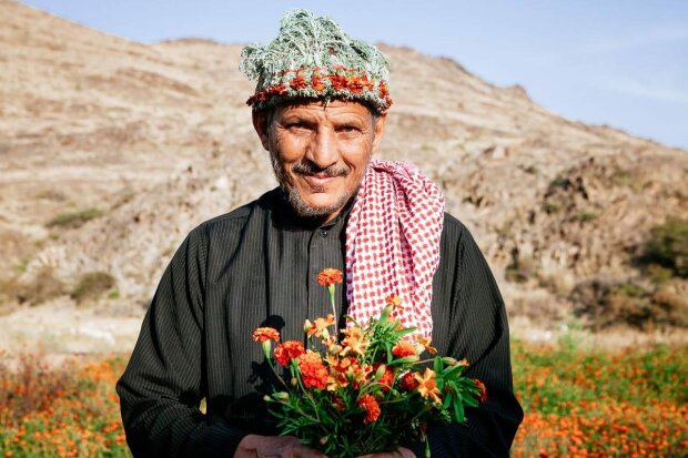 Цветочные мужчины из Саудовской Аравии