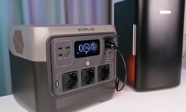 Зарядная станция, кадр из видео