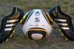 Adidas поставив під сумнів репутацію ФІФА