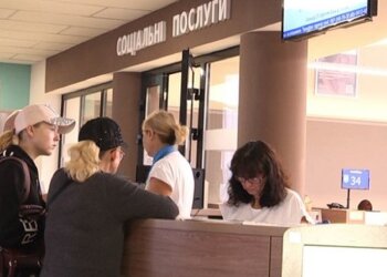 Реєстрація ВПО. Фото: скриншот з відео