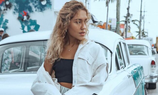 Даша Квіткова, Instagram