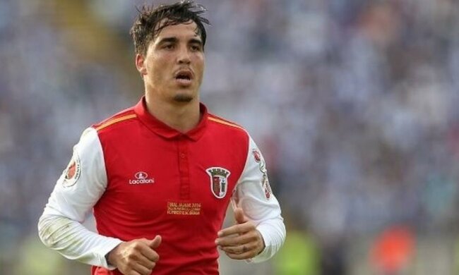 "Динамо" хоче придбати півзахисника "Порту"