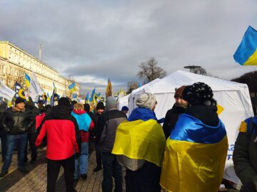 Митинг в центре Киева, фото: Знай.uа