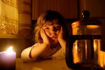 Подарунок до Різдва: Київ поглинула непроглядна темрява