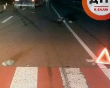 Велосипедиста переїхало відразу дві машини