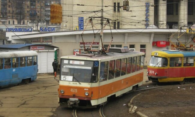Харків залишився без громадського транспорту