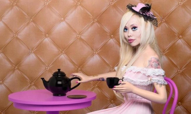 Барби-психоз: на что пошла девушка ради кукольной внешности