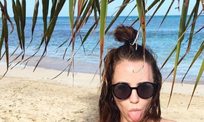 Надя Дорофеева больше не может петь