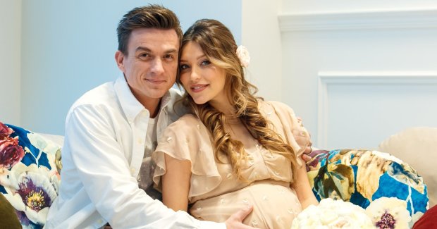"Три з половиною людини": телеведуча і співачка Регіна Тодоренко показала, як виглядає після народження сина