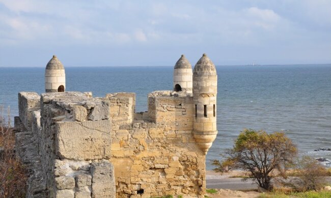Крепость Ени-Кале, фото из свободных джеоел