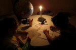 У Львові масово відключають світло: кому доведеться запастися свічками і терпінням