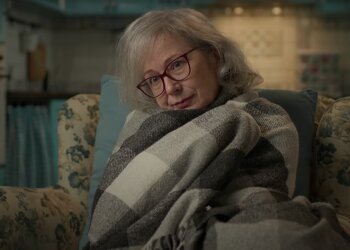 Як зігрітися. Фото: скрін youtube