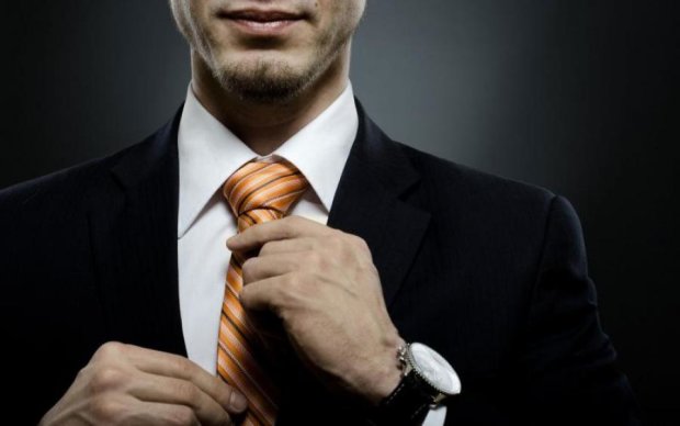 Краватка розповість про свого власника